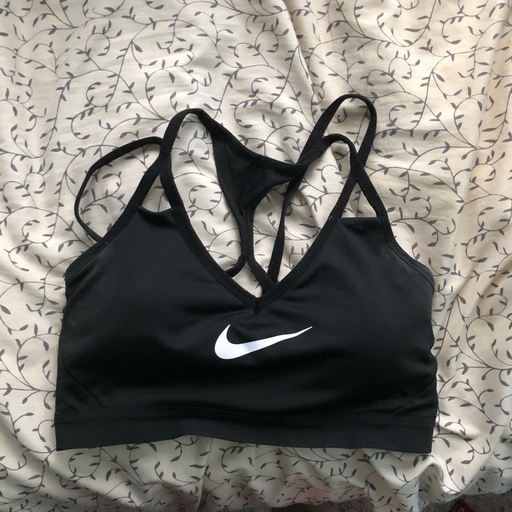 nike sports bra